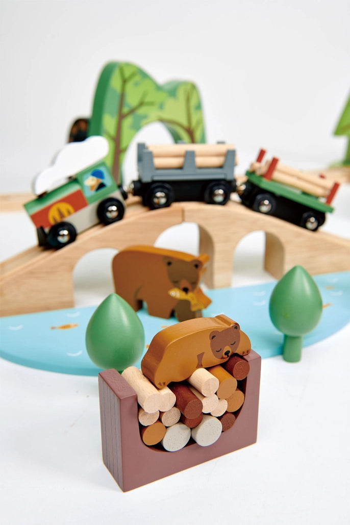 Tender Leaf Toys – Wild Pines Train Set