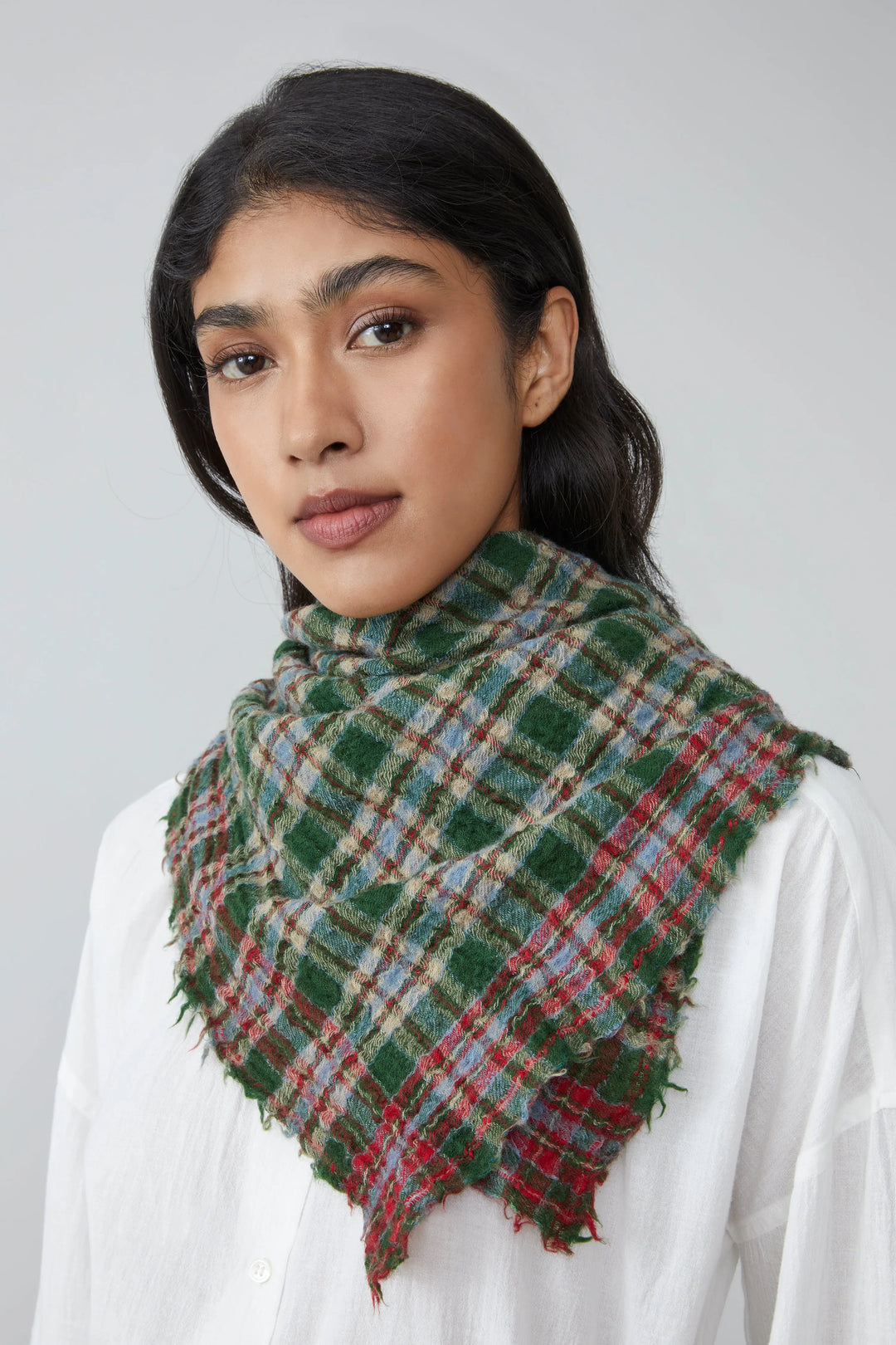 Moismont – Scarf No. 793 in British Green