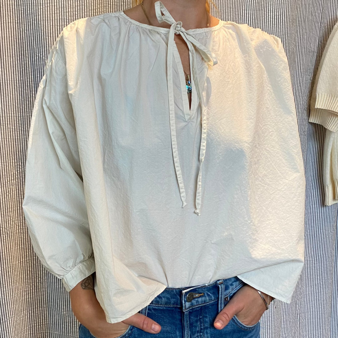 A Shirt Thing – Frenchie Parachute Top in Ecru