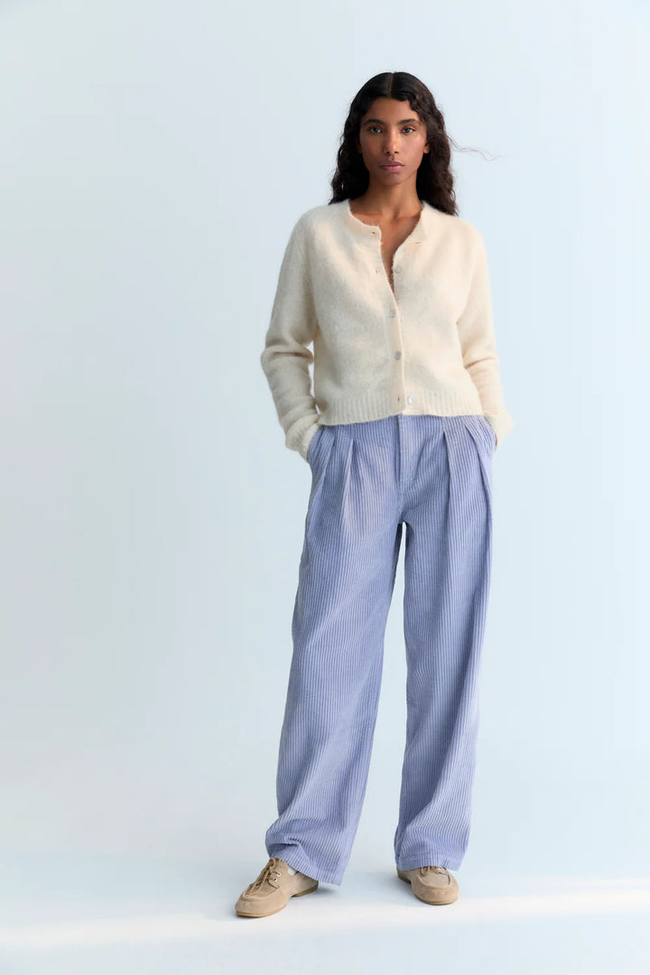 The New Society – Ivy Cardigan in Ivory