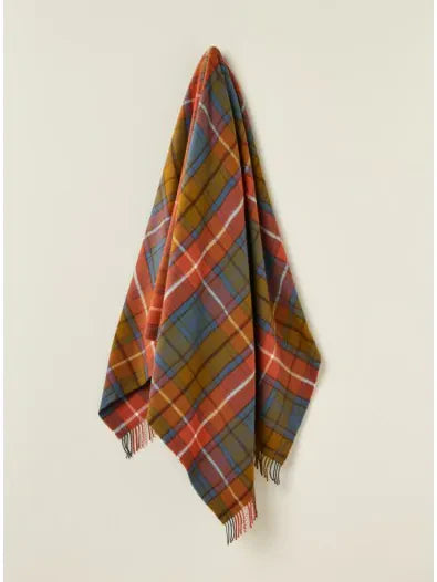 Bronte Moon – Merino Lambswool Tartan Plaid Throw in Antique Buchanan
