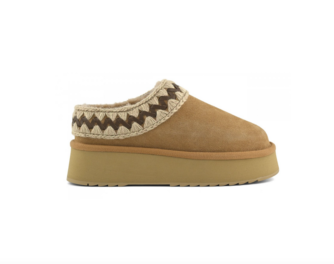 Mou - Platform Clog in Suede Leather Stitching