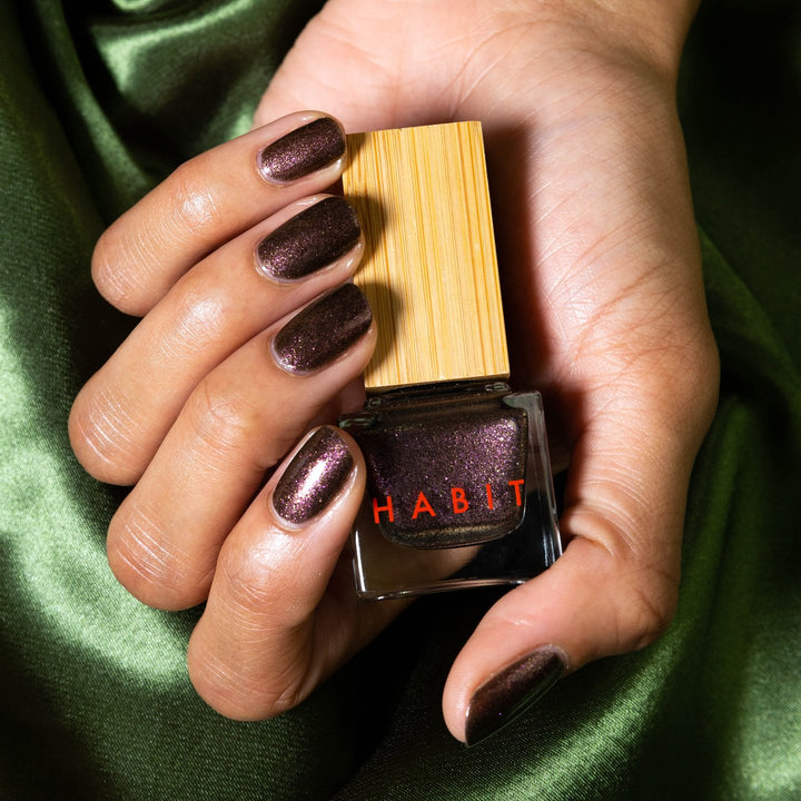 Habit Cosmetics – Non-Toxic Nail Polish in Lady Labrodite