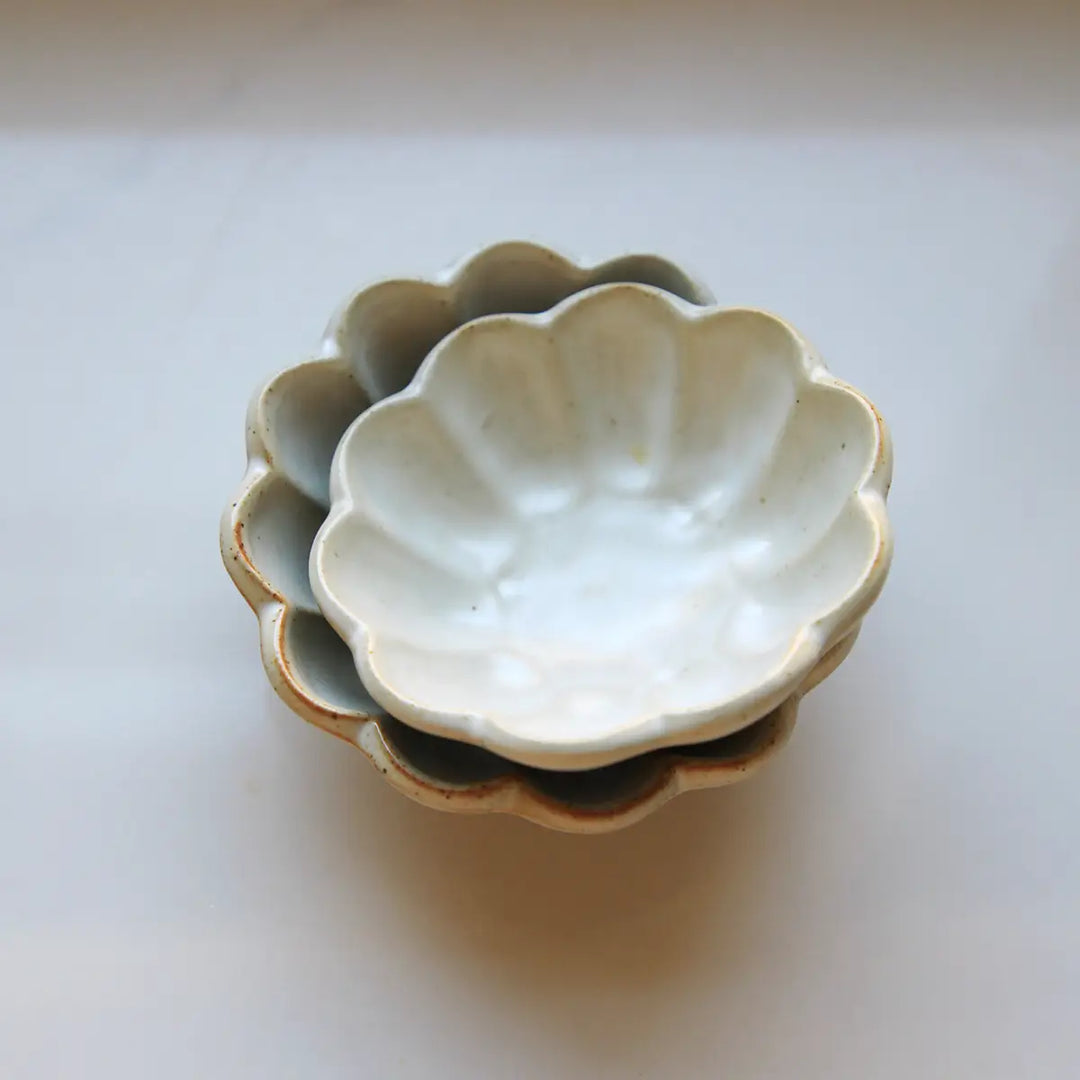 Fodory - Large Flower Petal Pinch Bowl