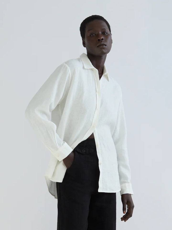 Shaina Mote - Classic Linen Button Down in Salt