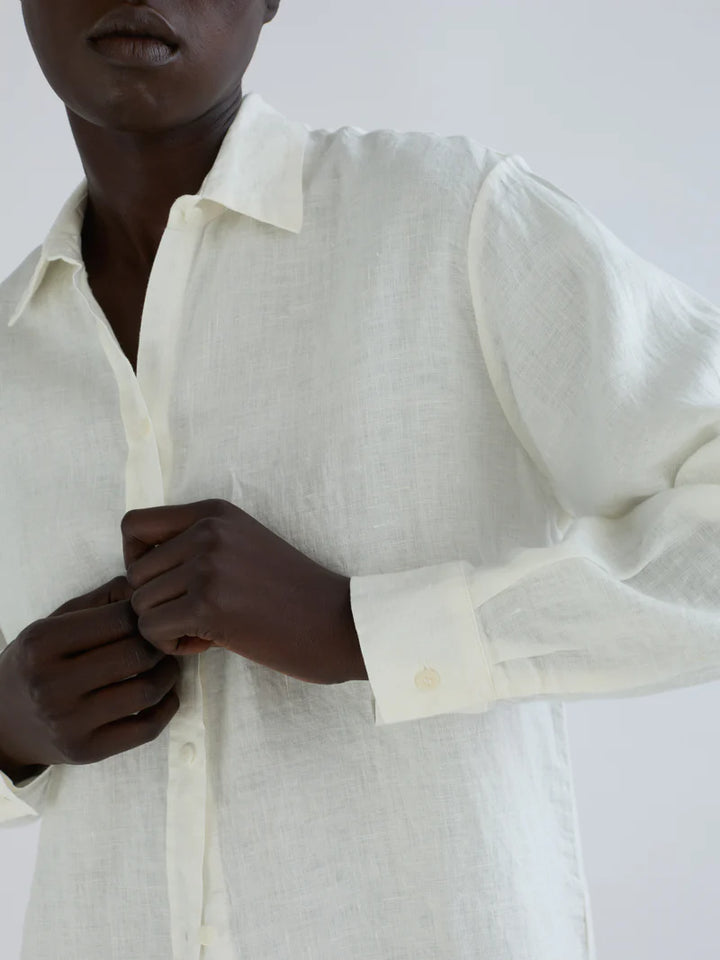 Shaina Mote - Classic Linen Button Down in Salt