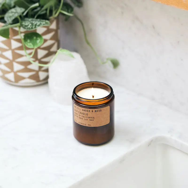 P.F Candle Co. – Amber & Moss Candle