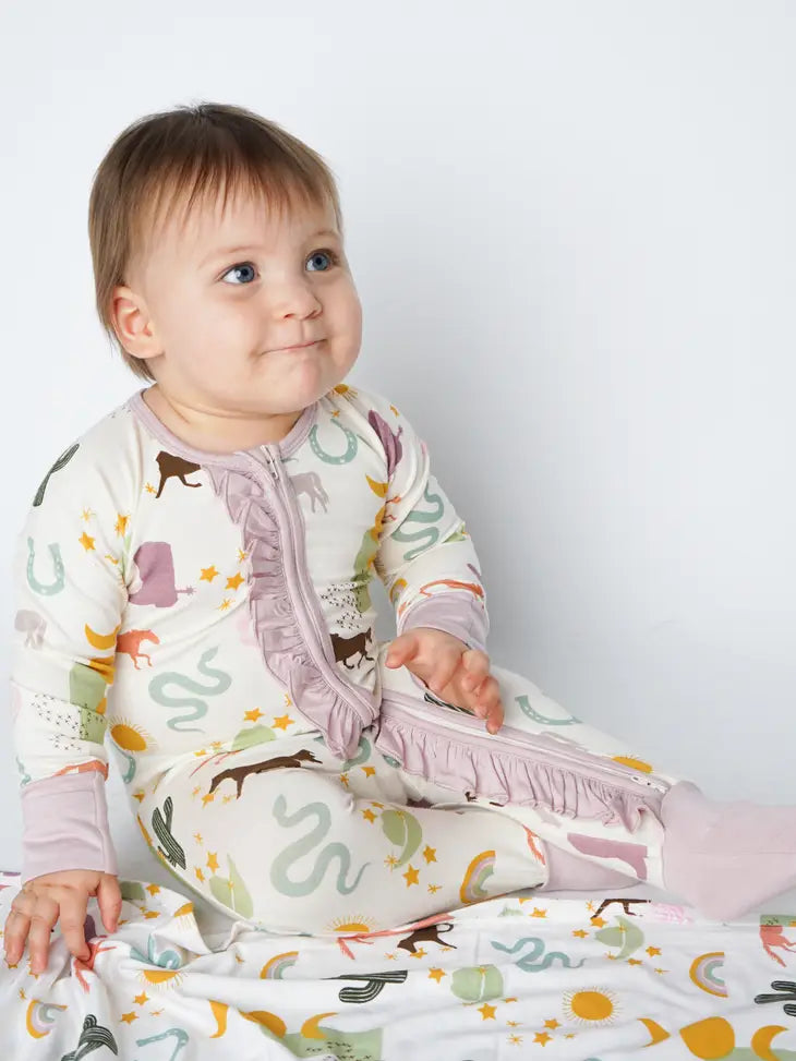 Emerson And Friends – Bamboo Footie Pajama in Wild & Free