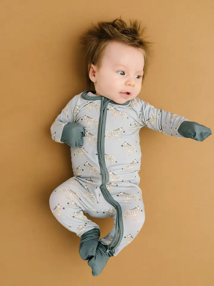 Little One Shop – Bamboo Sleeper in Zebra Friends