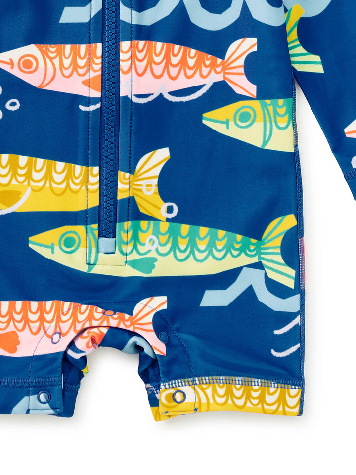 Tea Collection – Rashguard Baby Swimsuit in Sardinas del Mar