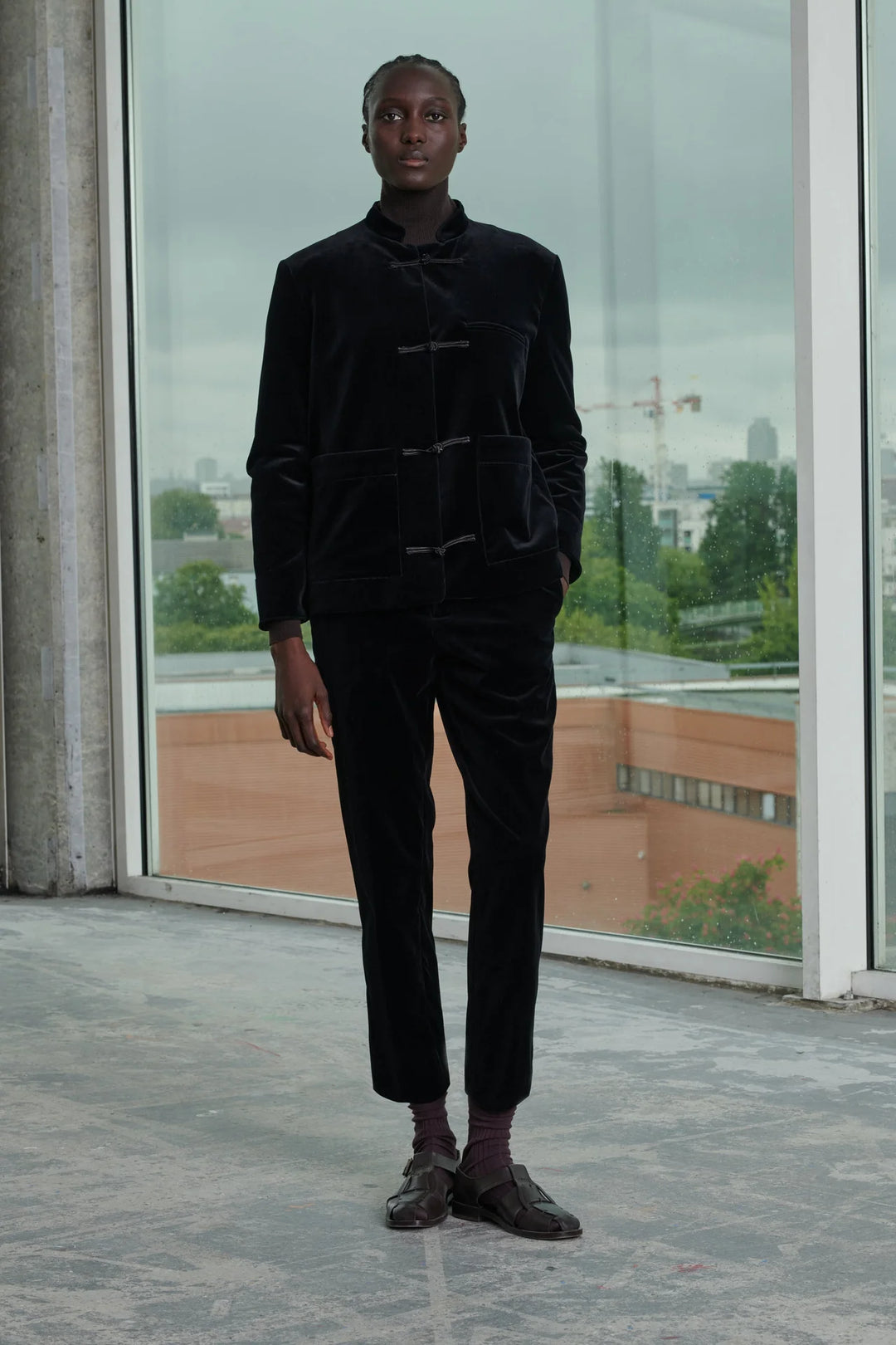 Soeur – Vianney Velvet Trousers in Noir