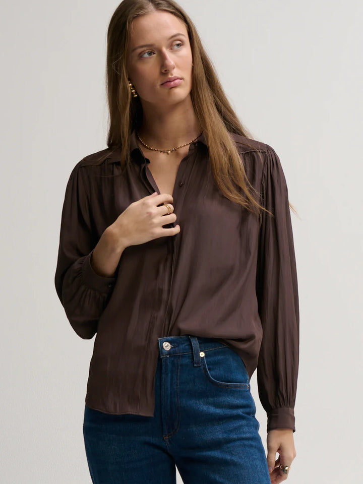 Margaret O'Leary – Isla Button Down Blouse in Espresso