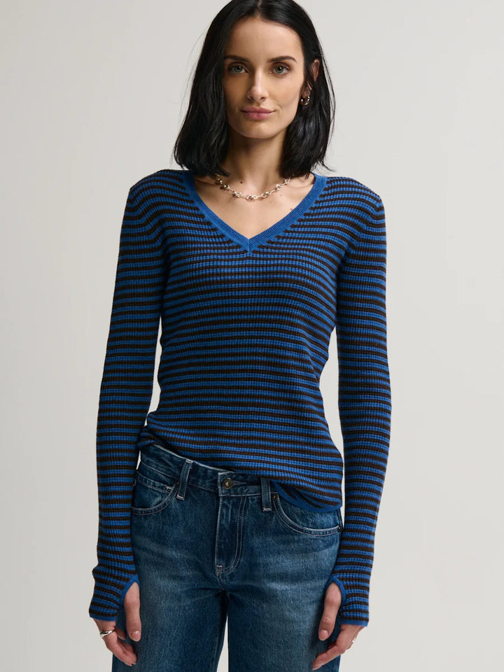 Margaret O'Leary – Shirttail Waffle Vee in Aegean and Cocoa