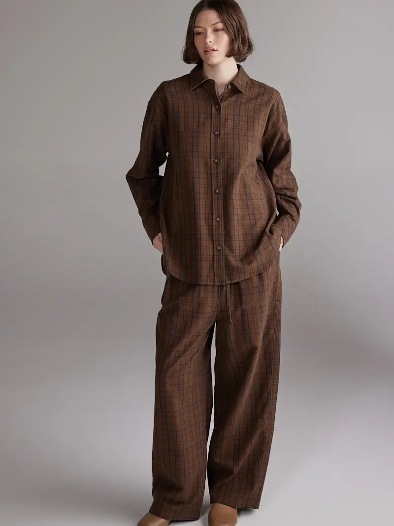 Amente – Brushed Plaid Tie Waist Pants in Brown & Black