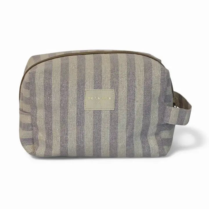 De La Mur Lines - Squared Makeup Bag in Lulil
