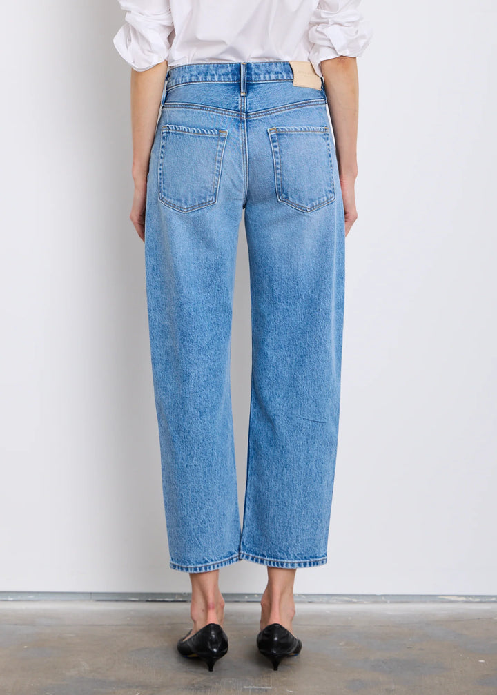 Betro Simone – Ellen Barrel Leg Jeans in Euclid Wash