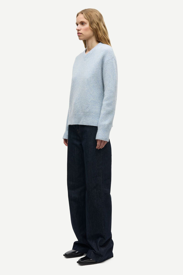 Samsoe – Samelody V Neck Sweater in Frozen Fjord