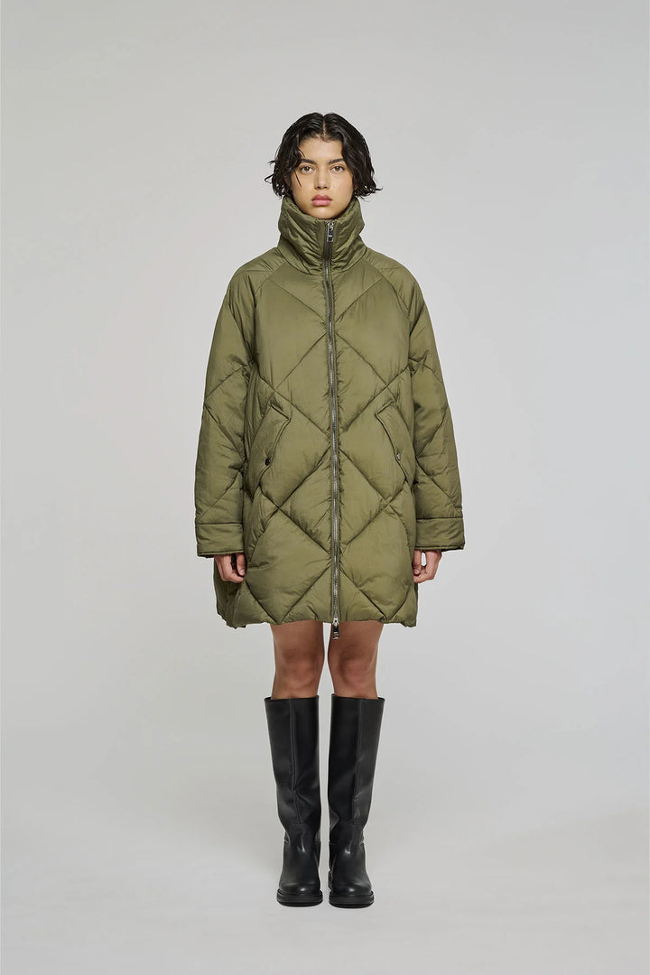 Oofwear - Midi Nylon Puffer Jacket in Military Green