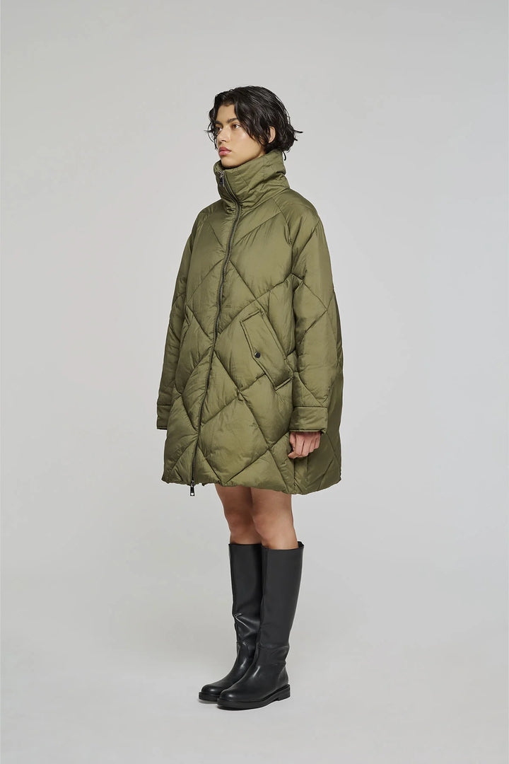Oofwear - Midi Nylon Puffer Jacket in Military Green