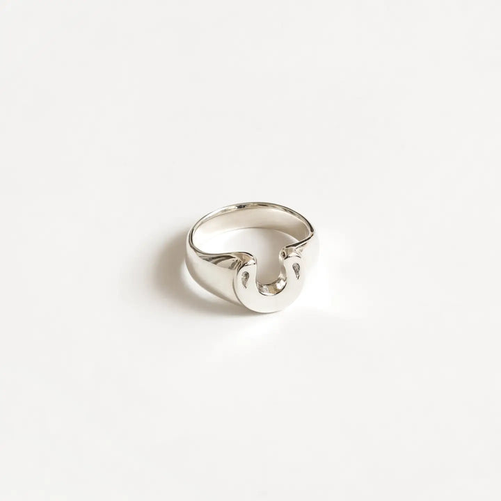 Wolf Circus Jewelry – Horseshoe Ring in Silver