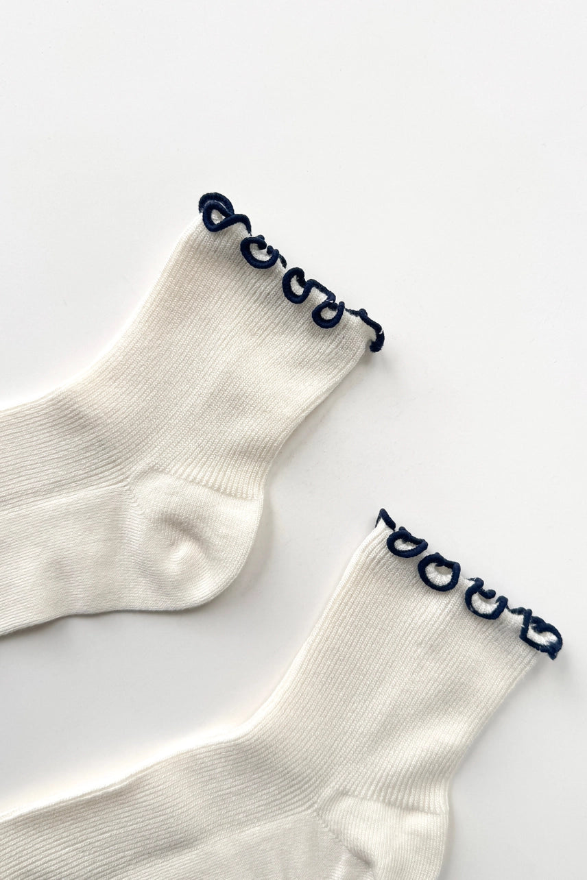 Le Bon Shoppe - Ruffled Modal Socks in White and Navy