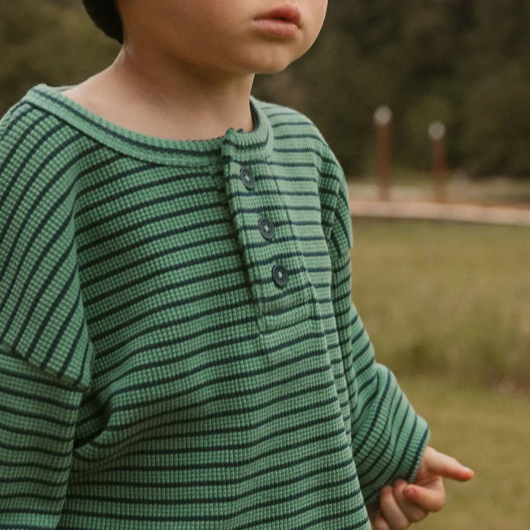 Winnie + Crew - Micky Set in Thin Green Stripe