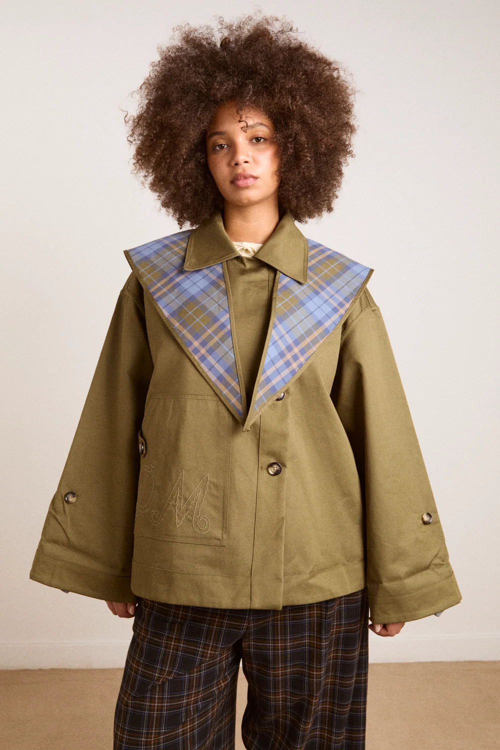 Damson Madder – Jerry Crop Trench Coat in Olive