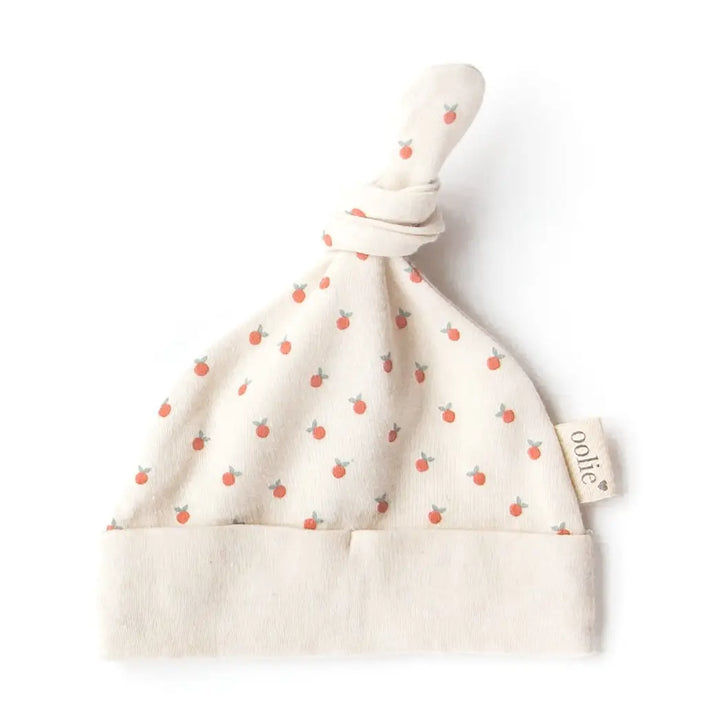 oolie – Organic Top Knot Hat in Little Peach