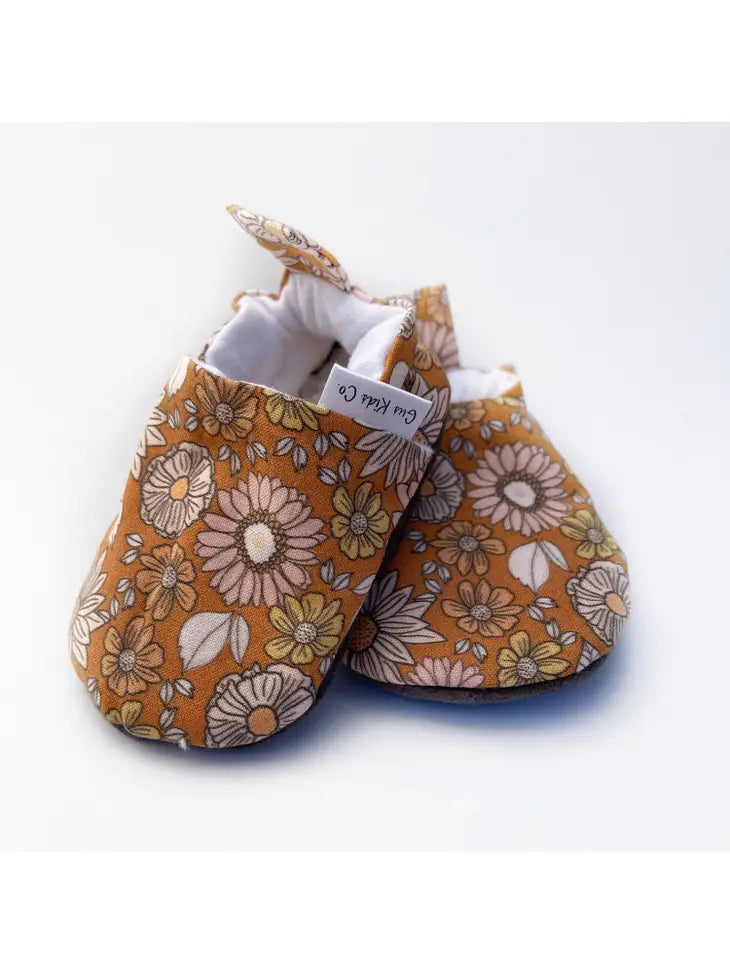 Gus Kids Co. – Autumn Retro Floral Baby Shoes