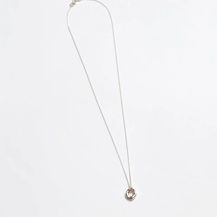 Wolf Circus Jewelry – Gigi Necklace in Silver