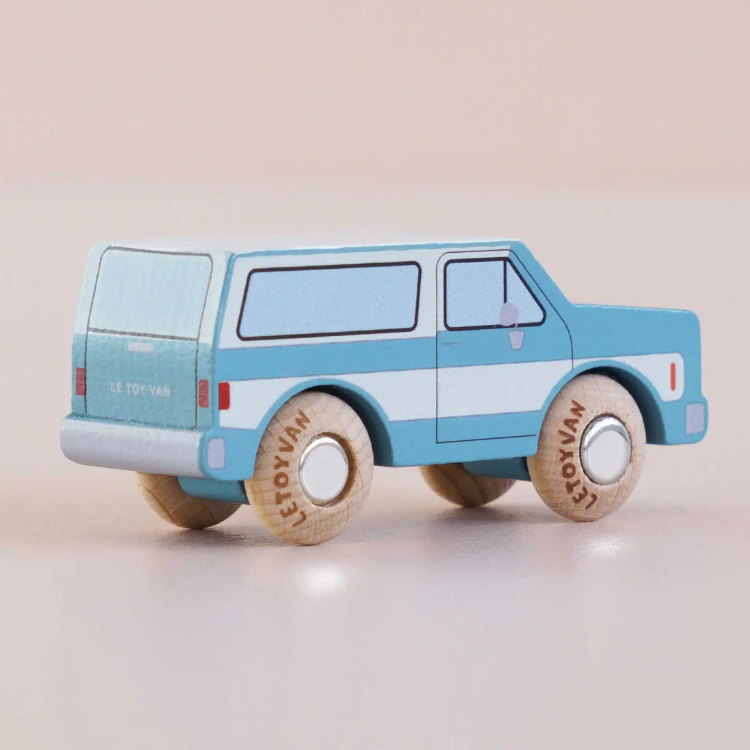 Le Toy Van- GT170 Chuck in Blue