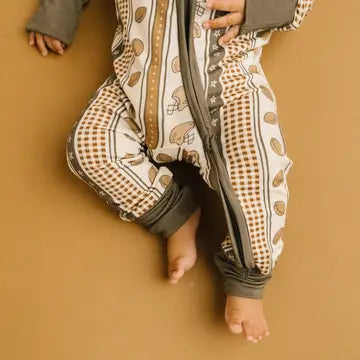 Little One Shop – Touchdown Stripe Bamboo Sleeper