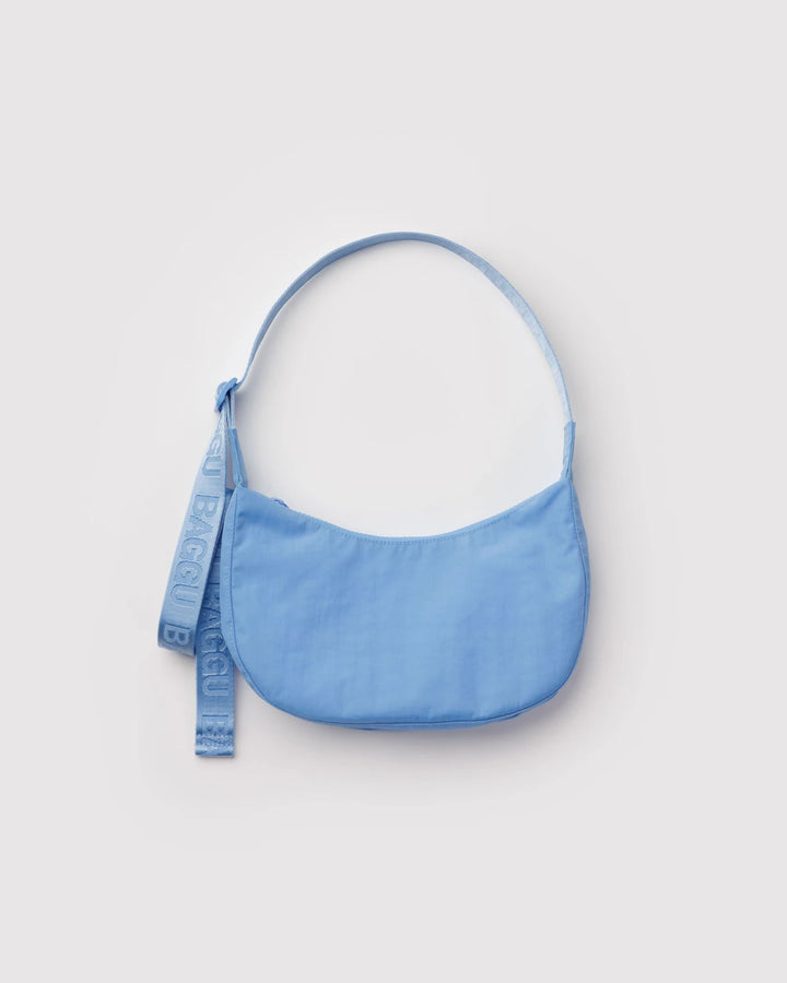 BAGGU - Small Nylon Crescent Bag in Piscine