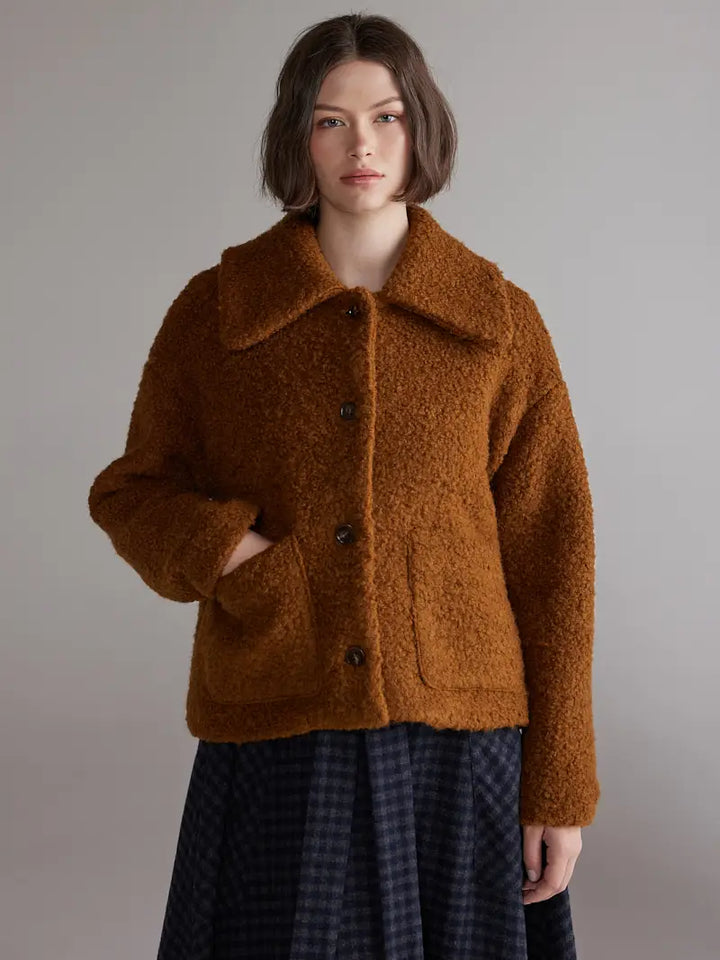 Amente – Wool Teddy Jacket in Light Brown