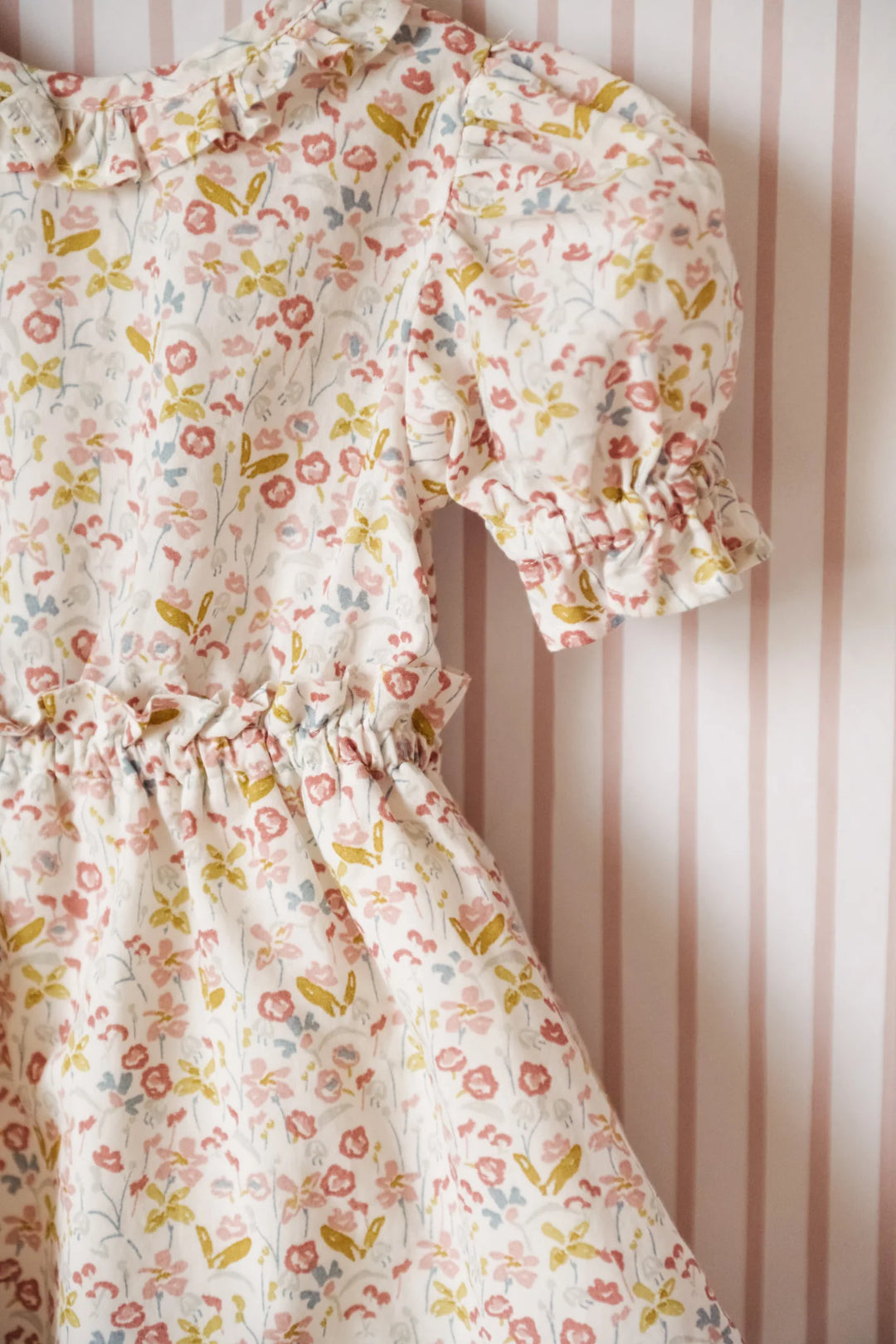 Pehr – Ruffle Puff Sleeve Dress in Floret