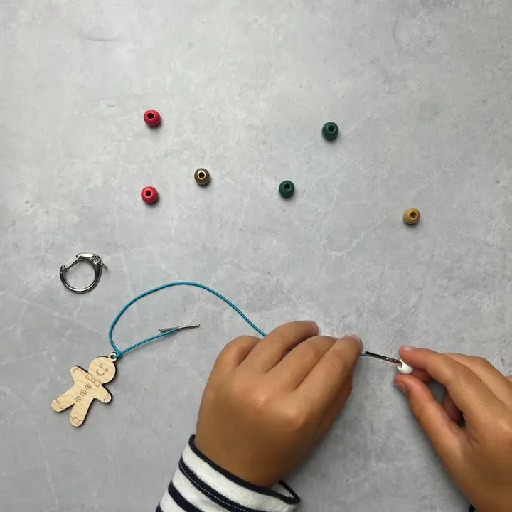 Cotton Twist – Make Your Own Gingerbread Key Ring Kit