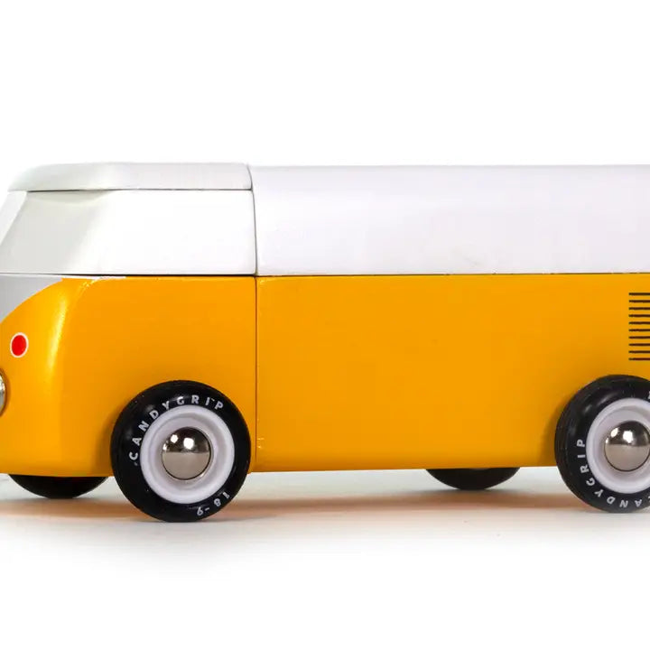 Candylab – VW Beach Bus in Beach Sunset
