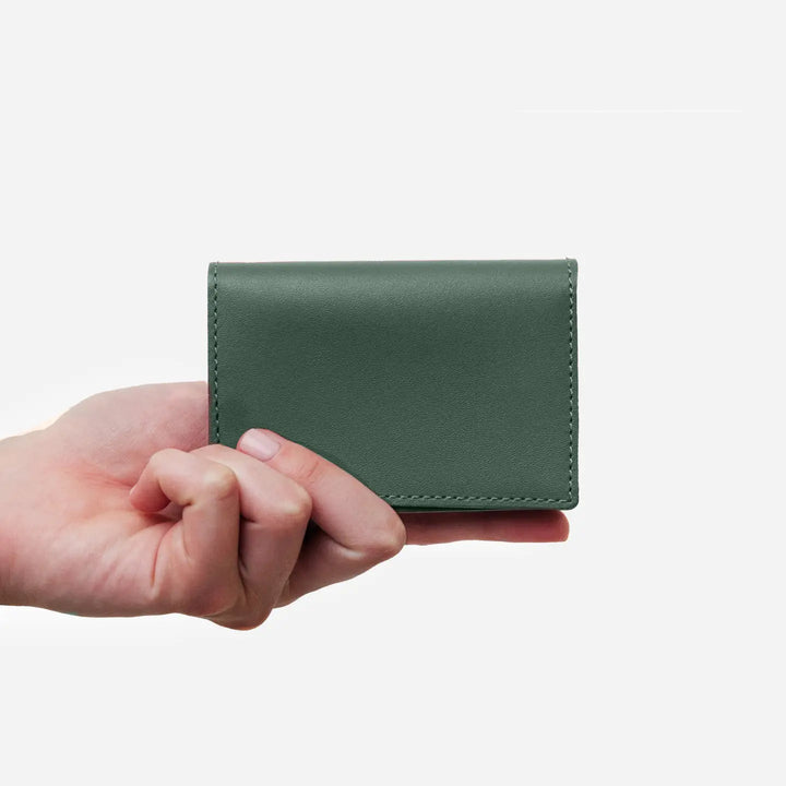 Minor History – The Oyster Wallet in Evergreen