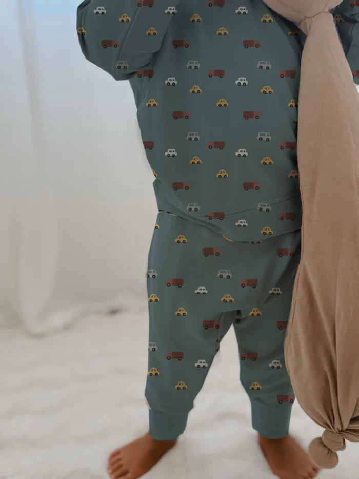 Gunamuna – Sweatshirt + Pants Set in Going