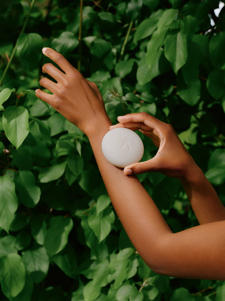 Kate Mcleod – Bergamot and Mint Deep Moisturizing Solid Lotion Stone