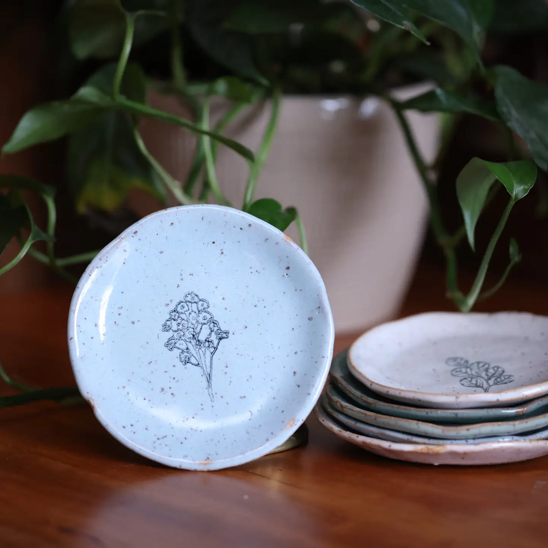 Mud & Maker - Mini Plate in Delicate Floral Bouquet