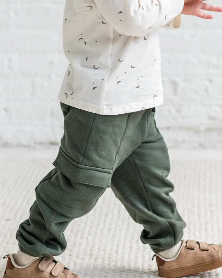 Colored Organics – Dallis Fleece Cargo Sweatpants in Pine