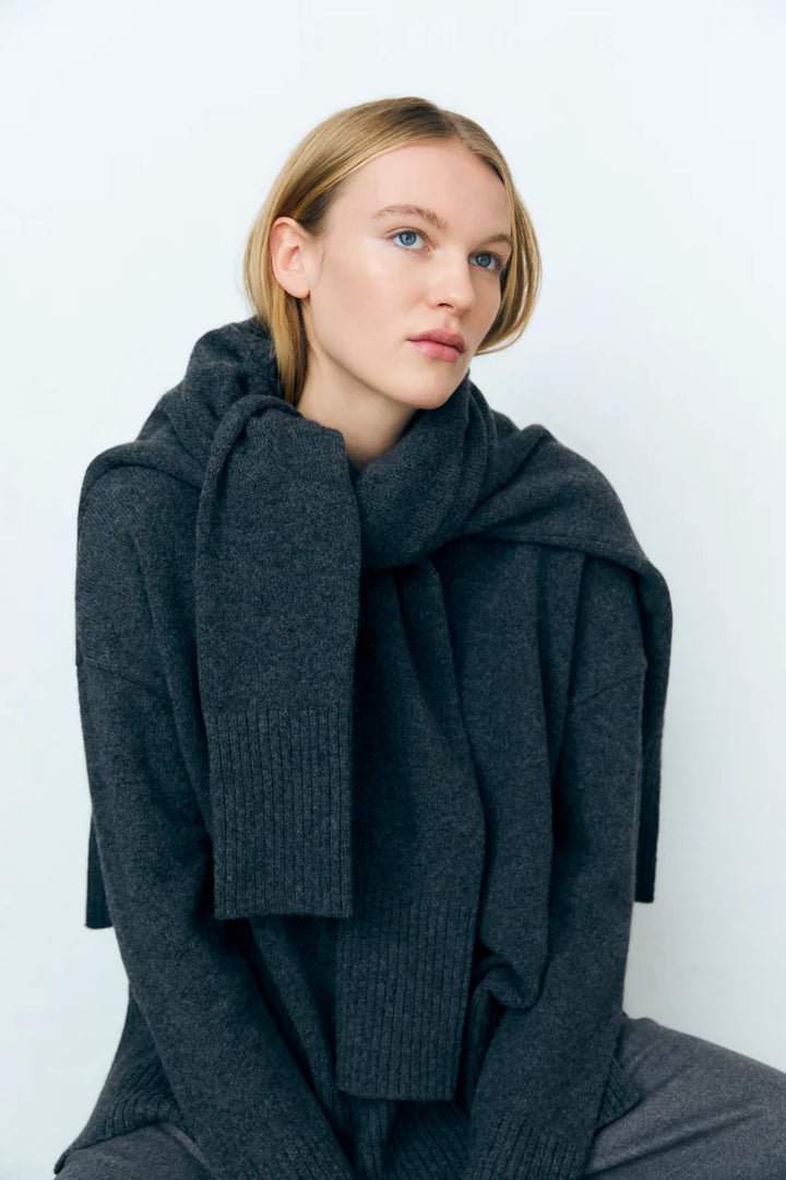 The New Society – Agatha Jumper in Mid Grey
