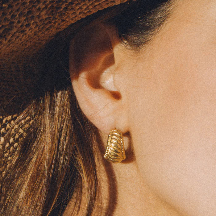 Agapé – Marea Mini Earrings