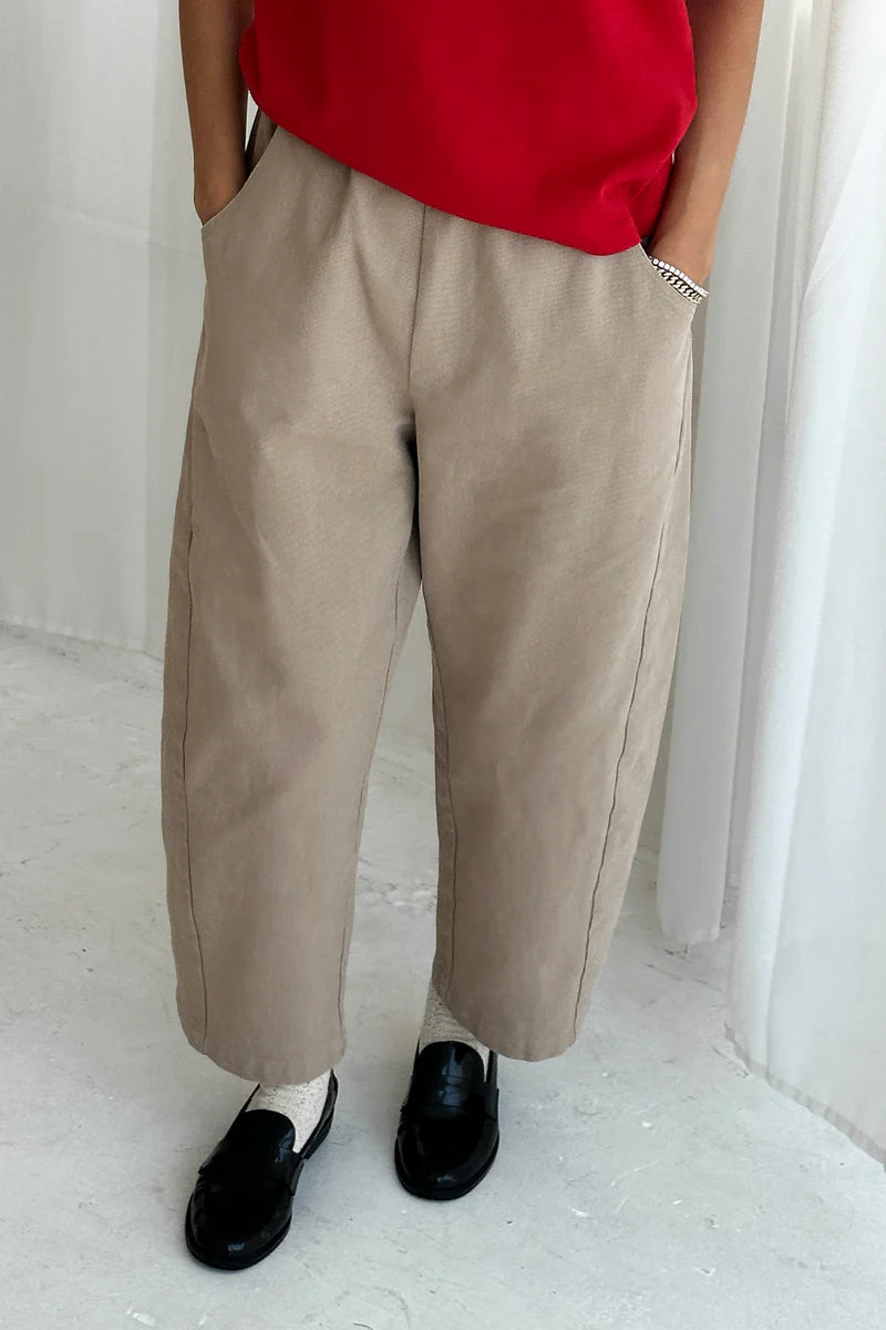 Le Bon Shoppe - Arc Pants in Taupe