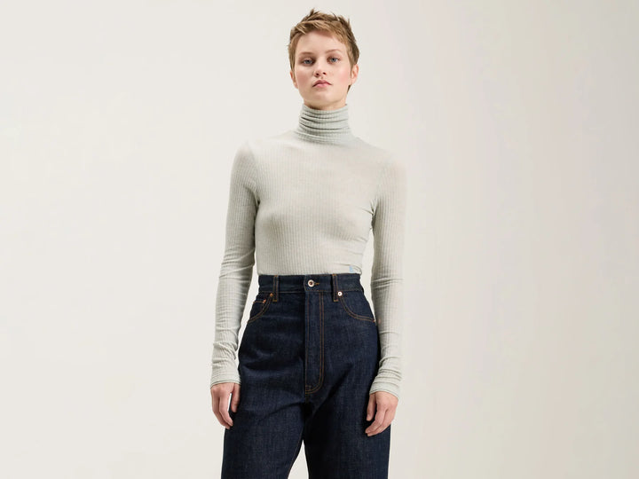 Bellerose – Vinay Fitted Turtleneck in Givre