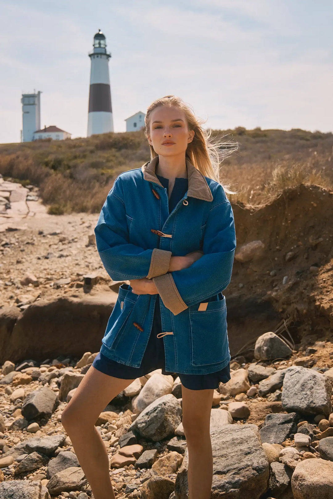 Hunter Bell – Barn Jacket