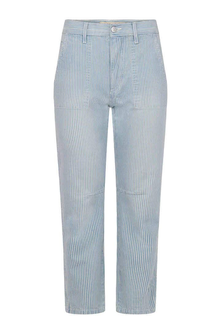 AMO Denim – Cate in Weekender