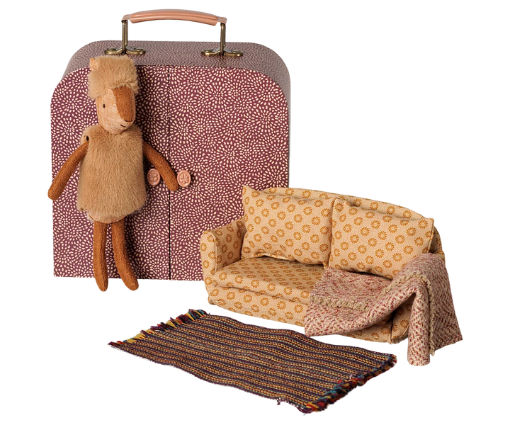 Maileg - Little Sister Reindeer in Suitcase