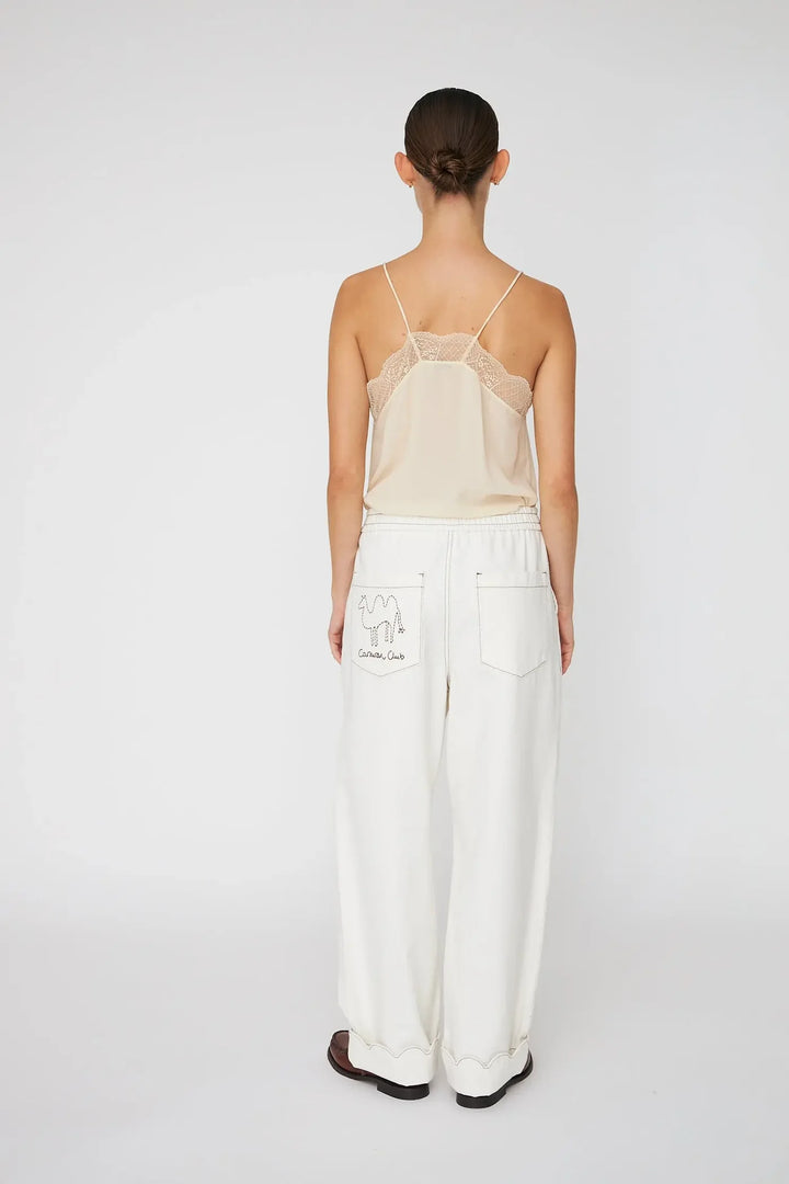 Stella Nova – Carrot Shape Pants in White